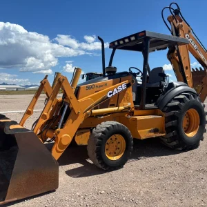 2003 CASE 590 SUPER M